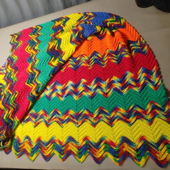 Chevron Throw Blanket Handcrafted Crocheted Multicolor Zigzag Rainbow Bright - Picture 3 of 12
